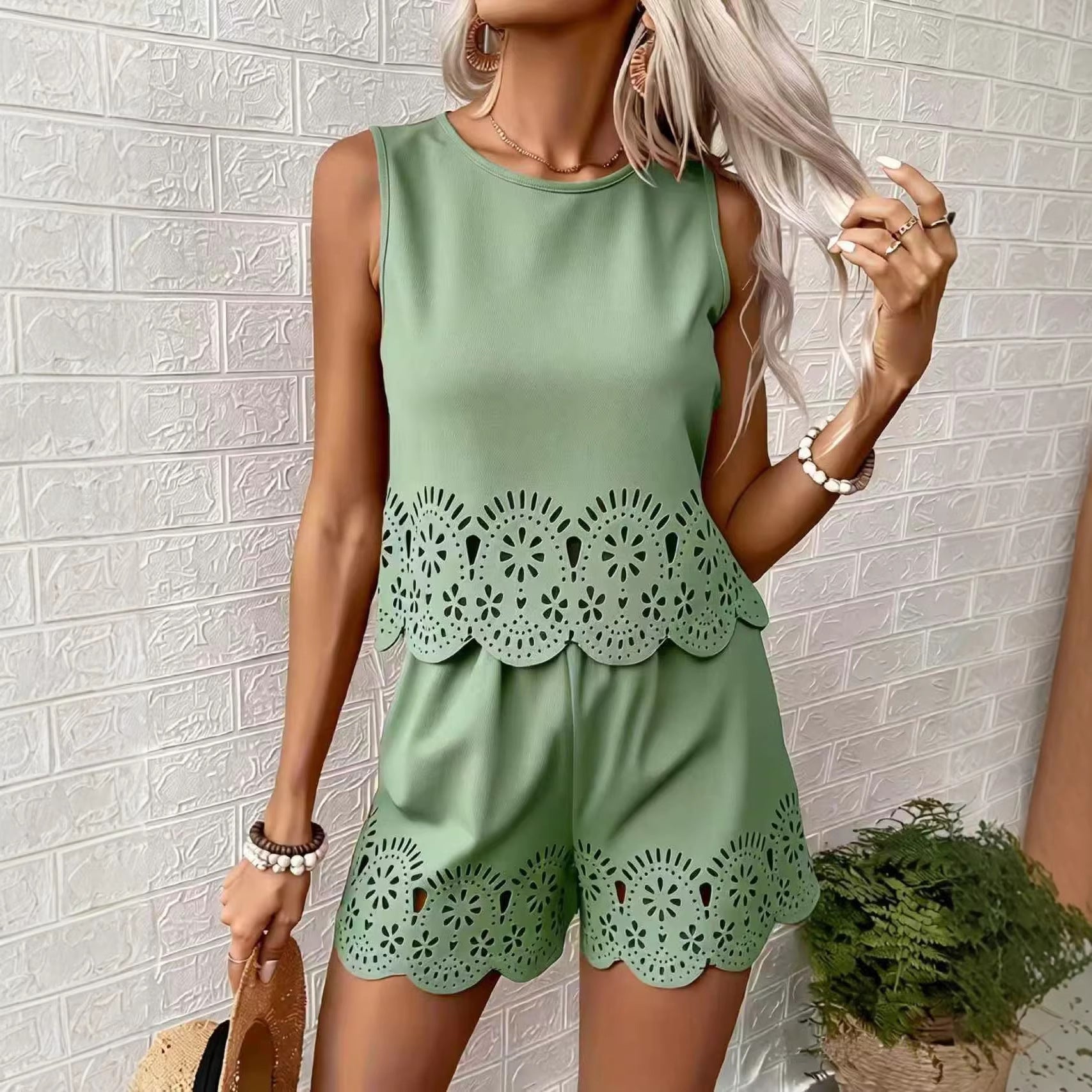 European And American Elegant Hollow-Out Set For Women